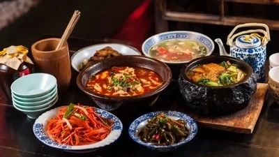 From Tradition to Modern: The Evolution of Chinese Cuisine