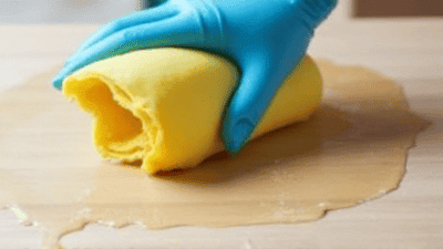 How to Clean Kitchen Grease: Practical Tips