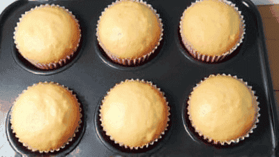 Oven Hacks: How to Bake Cakes Evenly